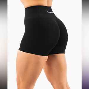 Alphalete amplify women’s black shorts XS 4.5”